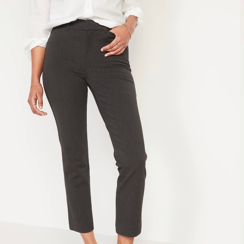 Old Navy Dark Gray Pixie Pants